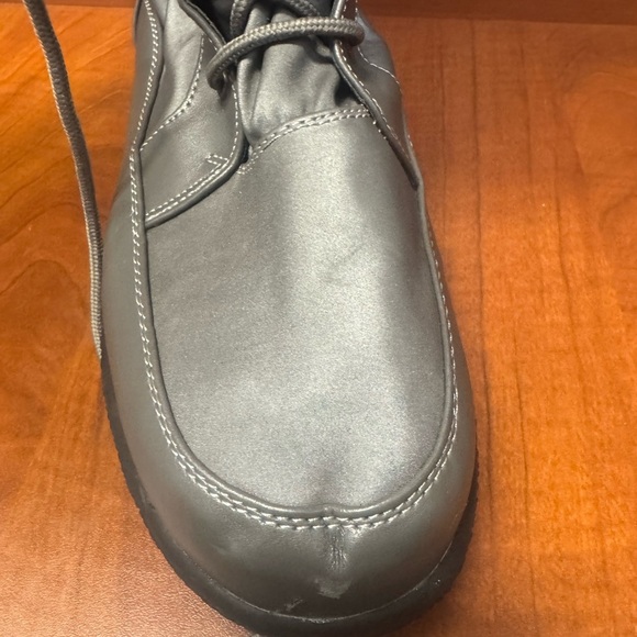 Women's Silver Winter Boots with Faux Fur Lining - Picture 8 of 15